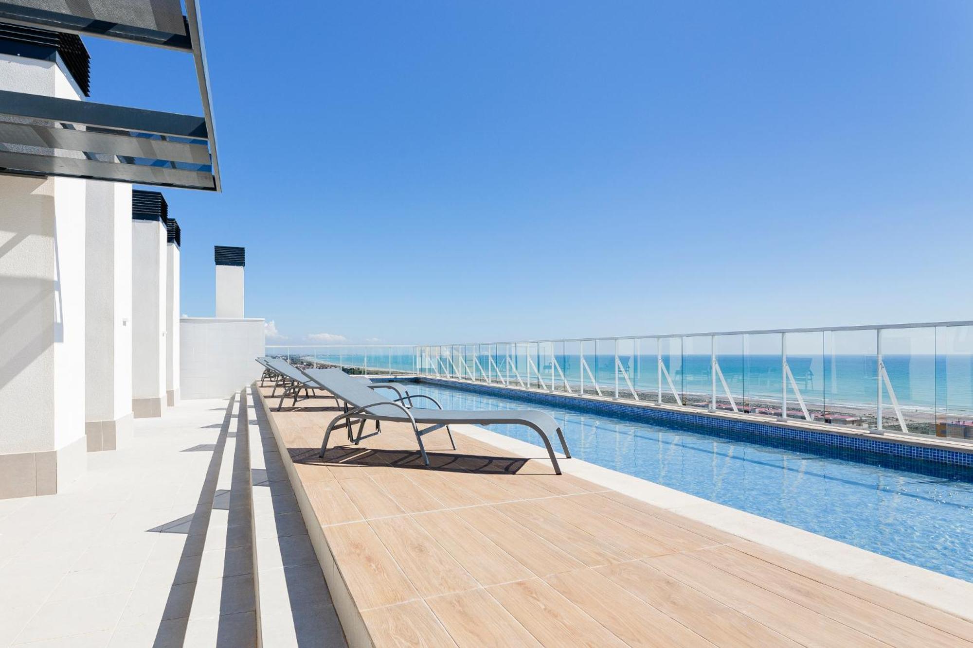 Apartamentos En Canet Al Mar, Junto Playa Y Con Piscina Canet d'En Berenguer Exterior photo