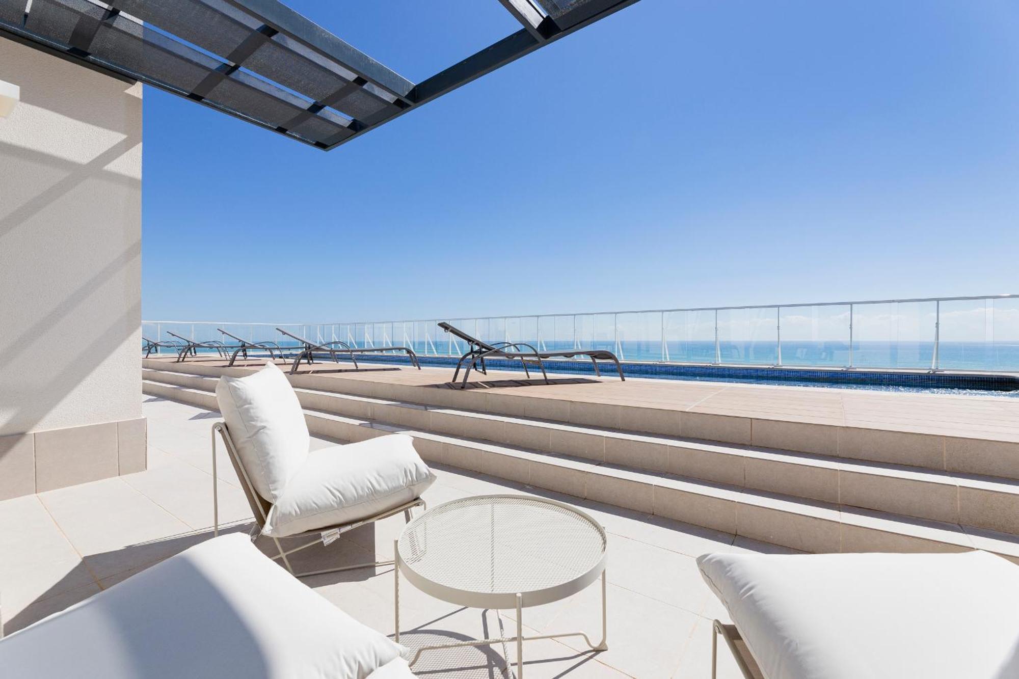 Apartamentos En Canet Al Mar, Junto Playa Y Con Piscina Canet d'En Berenguer Exterior photo