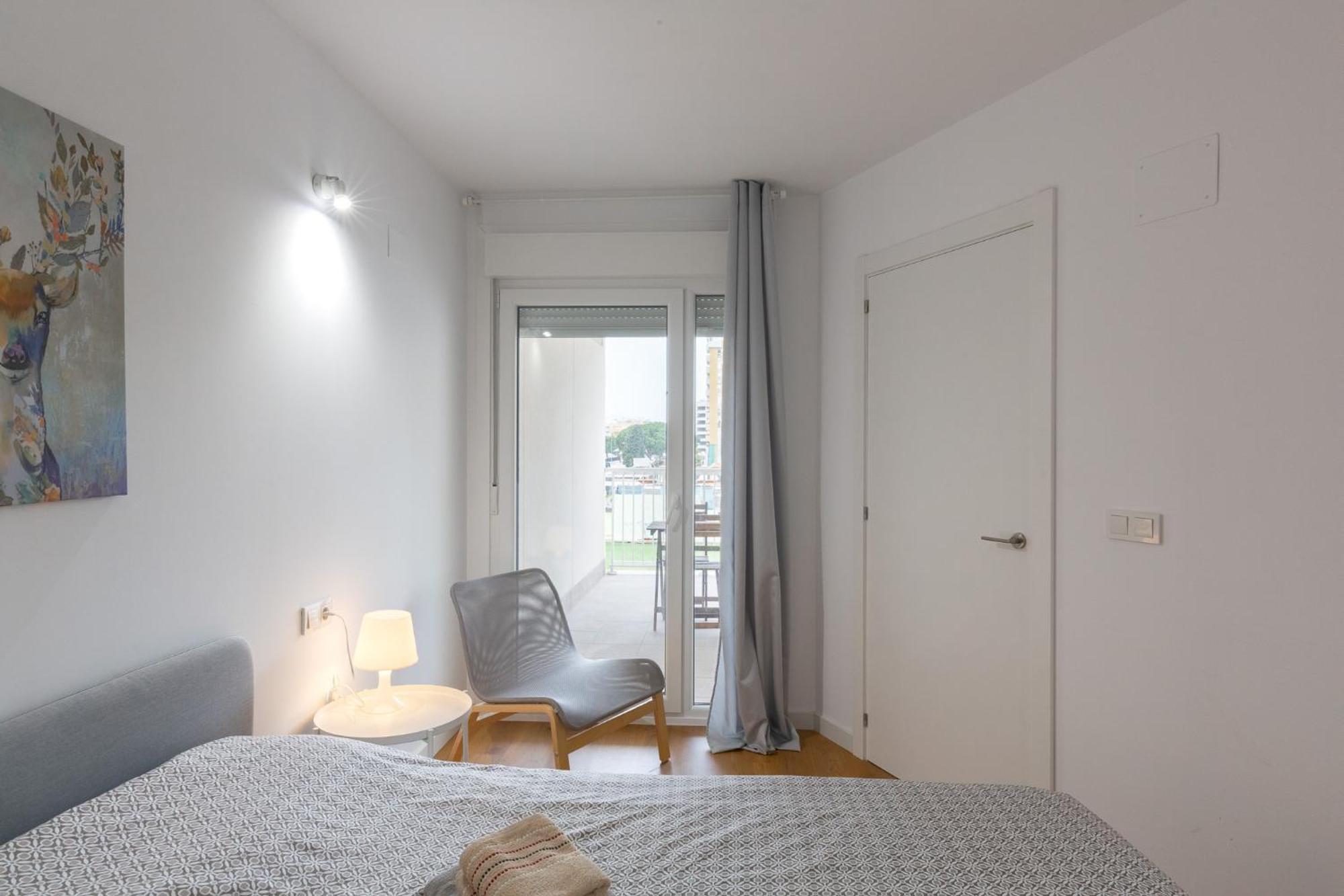 Apartamentos En Canet Al Mar, Junto Playa Y Con Piscina Canet d'En Berenguer Exterior photo