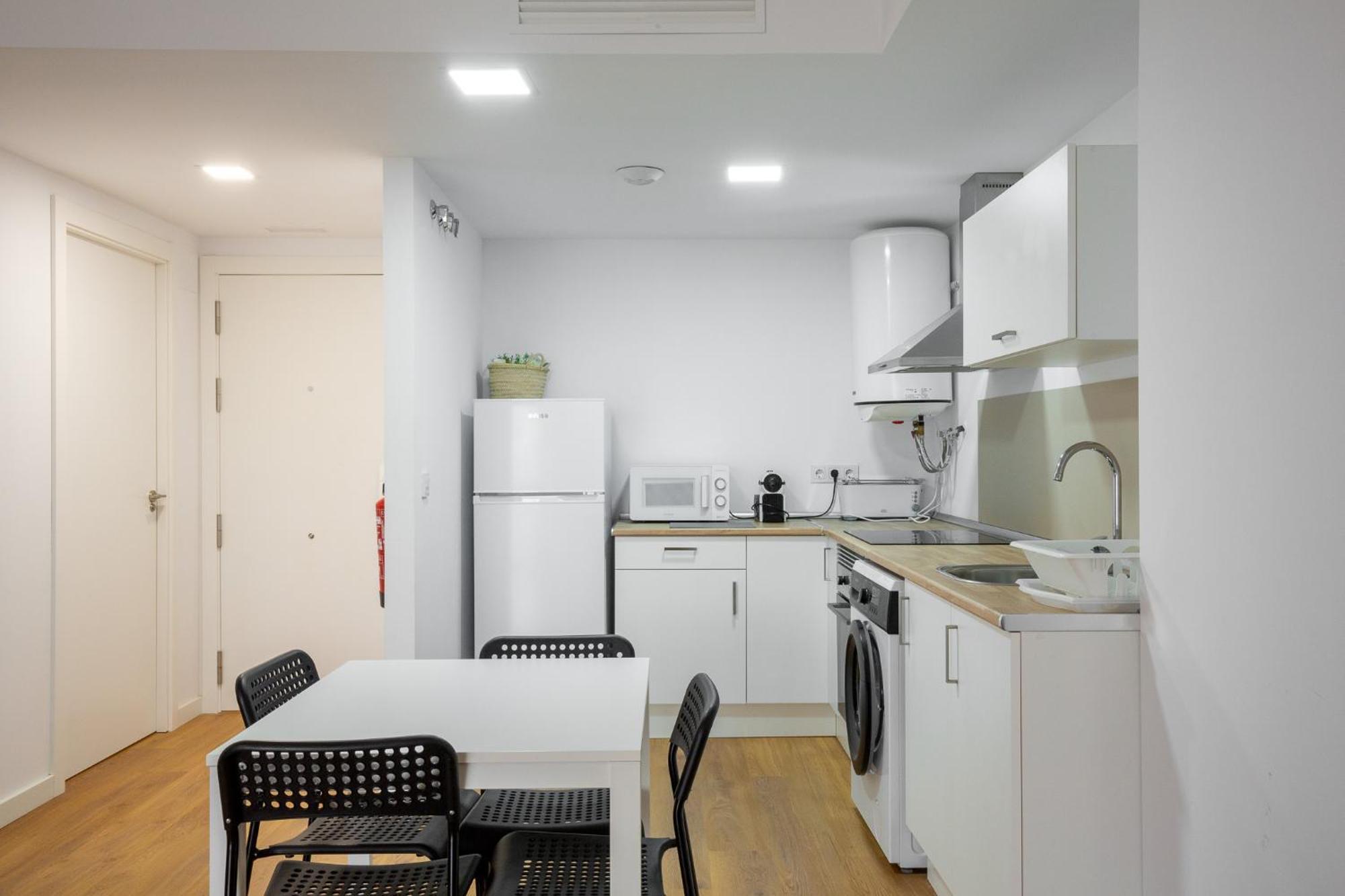 Apartamentos En Canet Al Mar, Junto Playa Y Con Piscina Canet d'En Berenguer Exterior photo