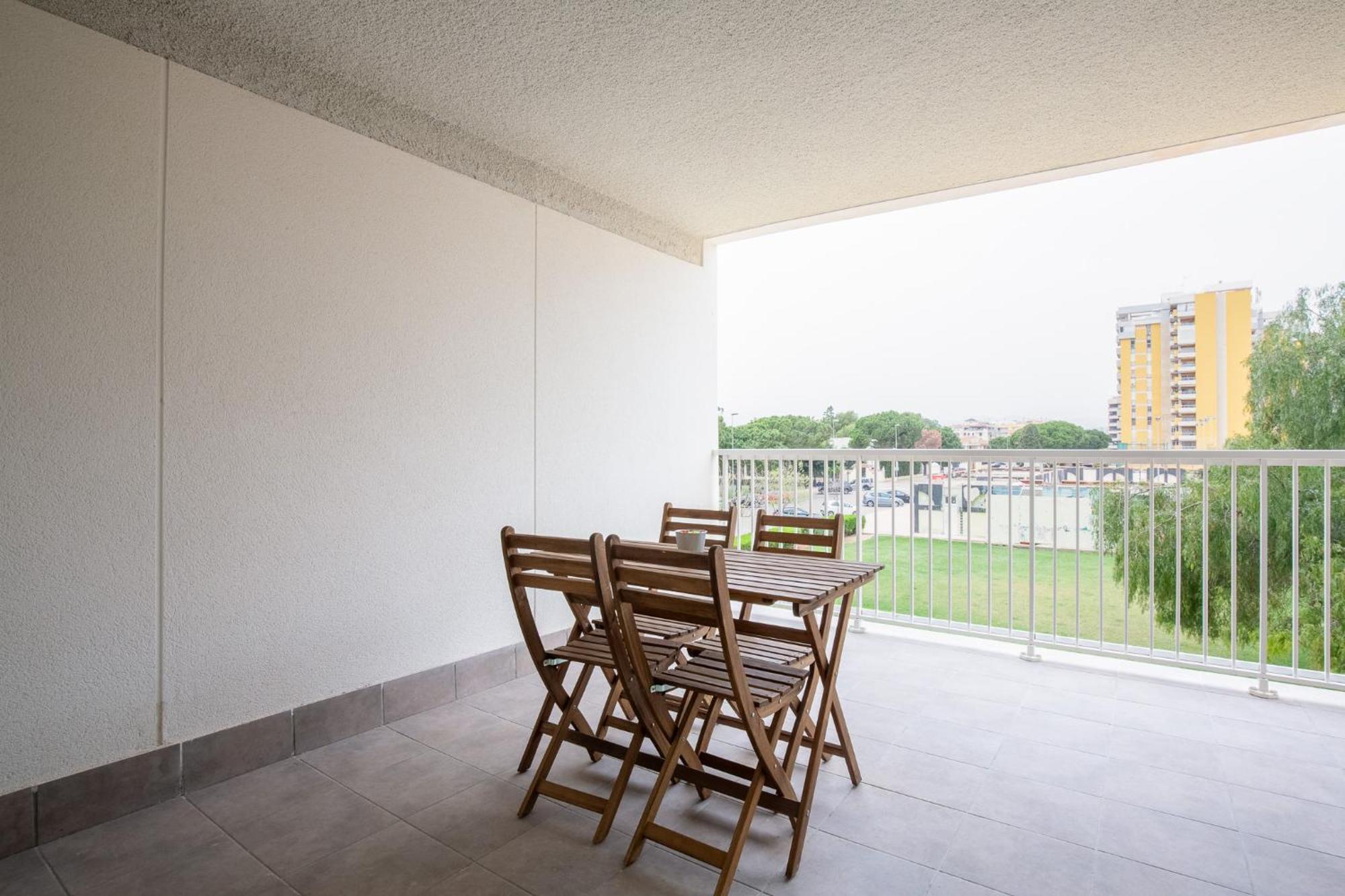 Apartamentos En Canet Al Mar, Junto Playa Y Con Piscina Canet d'En Berenguer Exterior photo